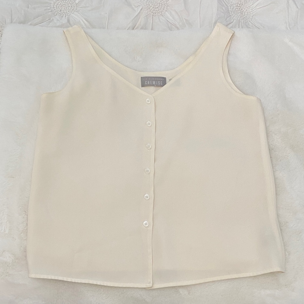 Liz Claiborne Cream Sleeveless Blouse size 4